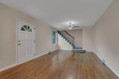10206 Lakeview Drive W, Minnetonka, MN 55305 - Photo 4