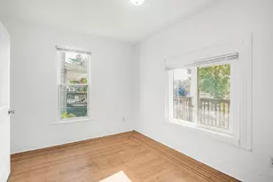 2124 Fremont Ave N, Minneapolis, MN 55411 - Photo 10