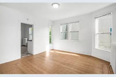 2124 Fremont Avenue N, Minneapolis, MN 55411 - Photo 6