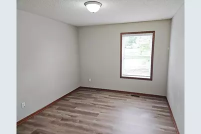 15385 60th Avenue N, Plymouth, MN 55446 - Photo 18