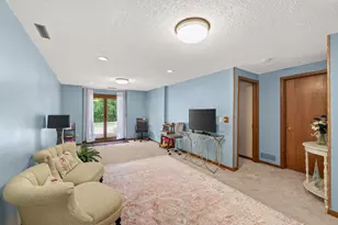 18425 Harrogate Dr, Eden Prairie, MN 55346 - Photo 44