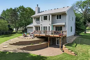 18425 Harrogate Dr, Eden Prairie, MN 55346 - Photo 56
