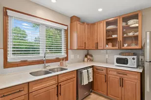 18425 Harrogate Dr, Eden Prairie, MN 55346 - Photo 24