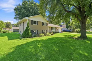 807 N Renville St, Winthrop, MN 55396 - Photo 28