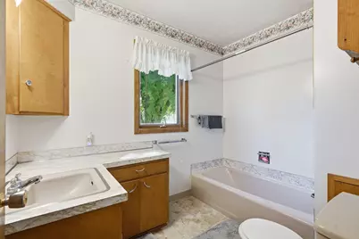 807 N Renville Street, Winthrop, MN 55396 - Photo 8