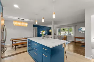 2021 Jade Ln, Eagan, MN 55122 - Photo 14