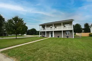 101 6th Ave N E, Elgin, MN 55932 - Photo 6