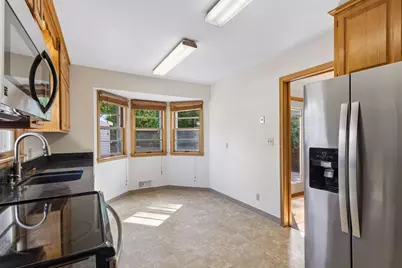 1554 Chamber Street, Saint Paul, MN 55106 - Photo 14