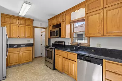 1554 Chamber Street, Saint Paul, MN 55106 - Photo 16