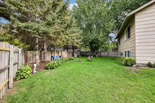 687 116th Ln NE, Blaine, MN 55434 - Photo 26