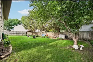 687 116th Ln NE, Blaine, MN 55434 - Photo 24