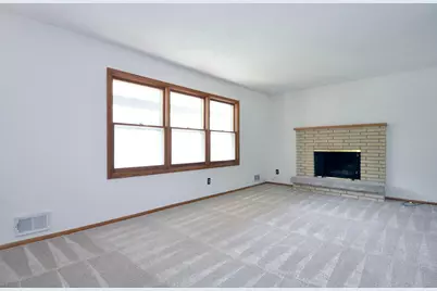 2226 Pleasant View Drive, New Brighton, MN 55112 - Photo 6