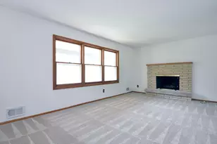 2226 Pleasant View Dr, New Brighton, MN 55112 - Photo 6