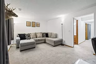 3253 Evergreen Dr, Eagan, MN 55121 - Photo 24