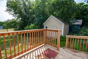 614 Springen Ave, Fergus Falls, MN 56537 - Photo 10