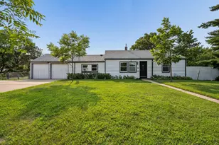 9916 2nd Ave S, Bloomington, MN 55420 - Photo 2