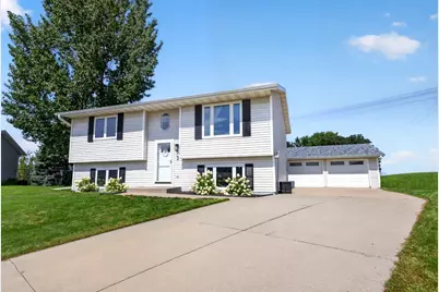 1910 3rd Avenue NE, Stewartville, MN 55976 - Photo 2