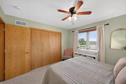 1910 3rd Avenue NE, Stewartville, MN 55976 - Photo 16