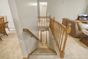 6973 4th St Cir N, Oakdale, MN 55128 - Photo 28