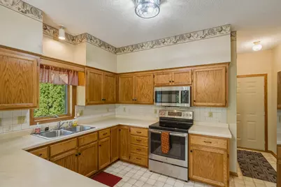 6973 4th Street Circle N, Oakdale, MN 55128 - Photo 12