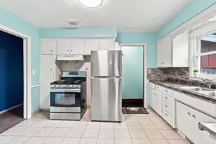 7221 16th Ave S, Richfield, MN 55423 - Photo 6