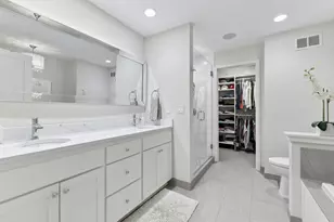421 Willoughby Way W, Minnetonka, MN 55305 - Photo 28