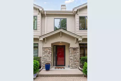 421 Willoughby Way W, Minnetonka, MN 55305 - Photo 2