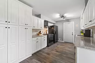 8305 69th St S, Cottage Grove, MN 55016 - Photo 1