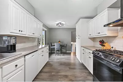 8305 69th Street S, Cottage Grove, MN 55016 - Photo 8