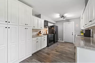 8305 69th Street S, Cottage Grove, MN 55016 - Photo 8