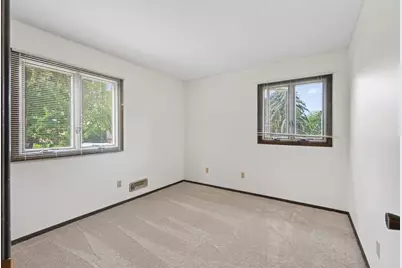 8305 69th Street S, Cottage Grove, MN 55016 - Photo 16