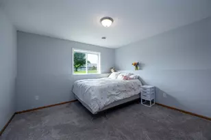 818 Rose Ct, Somerset, WI 54025 - Photo 22
