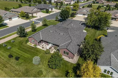 204 Ottawa Avenue SE, Hutchinson, MN 55350 - Photo 26