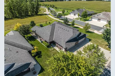 204 Ottawa Avenue SE, Hutchinson, MN 55350 - Photo 24