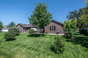 204 Ottawa Ave SE, Hutchinson, MN 55350 - Photo 22