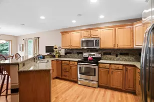 2221 White Pine Ct, Hudson, WI 54016 - Photo 16