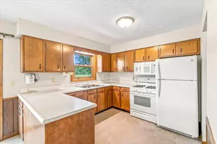 6370 County Rd 5 NW, Isanti, MN 55040 - Photo 16