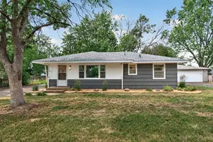 11672 N Heights Dr NW, Coon Rapids, MN 55433 - Photo 2