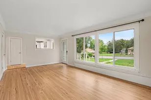 340 3rd Ave S, Bayport, MN 55003 - Photo 8