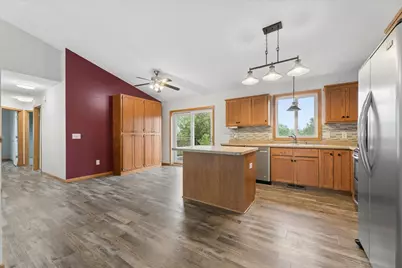 407 66th Street SW, Waverly, MN 55390 - Photo 4