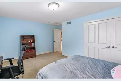 18221 Overland Trail, Eden Prairie, MN 55347 - Photo 52