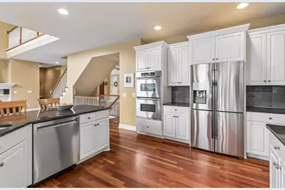 18221 Overland Trail, Eden Prairie, MN 55347 - Photo 32