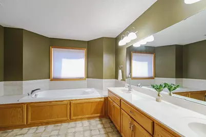 852 Bridle Creek Drive, Jordan, MN 55352 - Photo 34