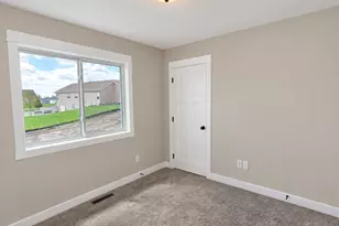 510 7th St NW, New Richland, MN 56072 - Photo 16