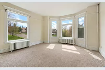 1931 E Superior Street, Duluth, MN 55812 - Photo 4