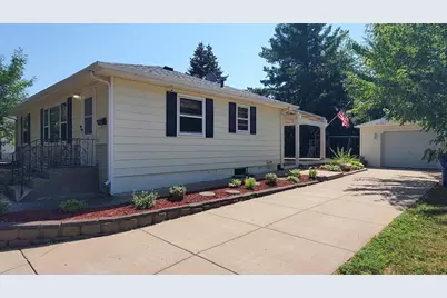 1696 Conway Street, Saint Paul, MN 55106 - Photo 2