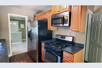 1696 Conway Street, Saint Paul, MN 55106 - Photo 10