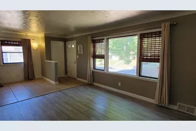 1696 Conway Street, Saint Paul, MN 55106 - Photo 8