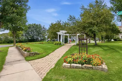 11662 Laketowne View, Albertville, MN 55301 - Photo 32