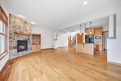 11662 Laketowne View, Albertville, MN 55301 - Photo 12
